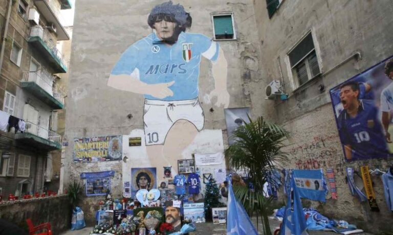 murale di Maradona